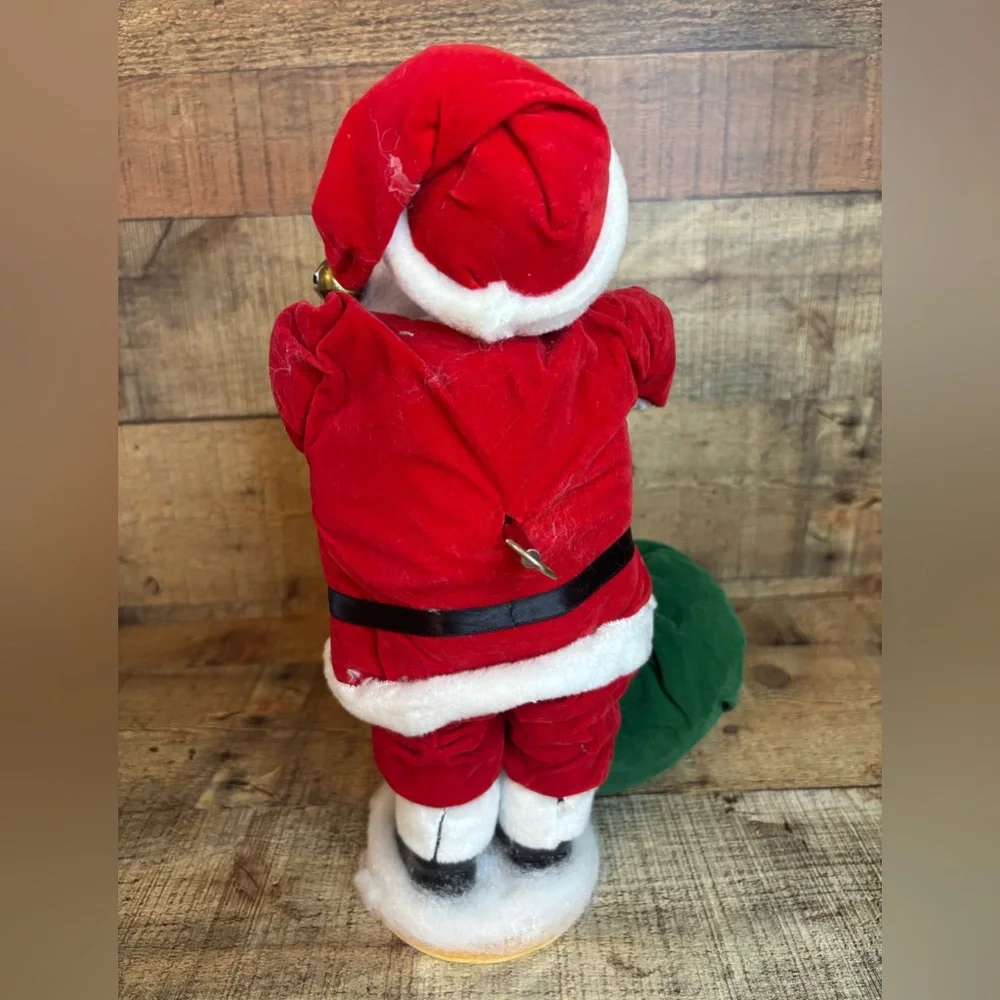 Animated Santa & Mrs. Claus Christmas Music Dolls The San Francisco Music Box